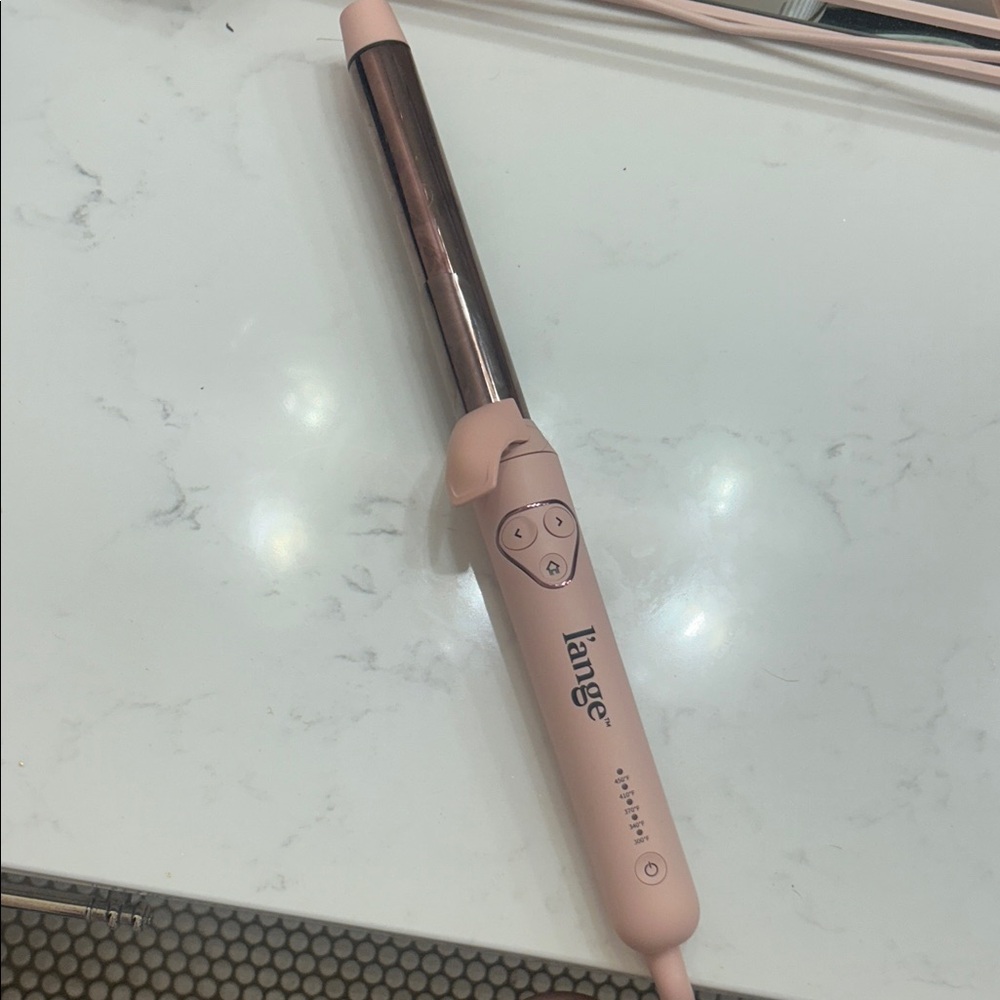 Lange La Pirouette curling wand 25mm